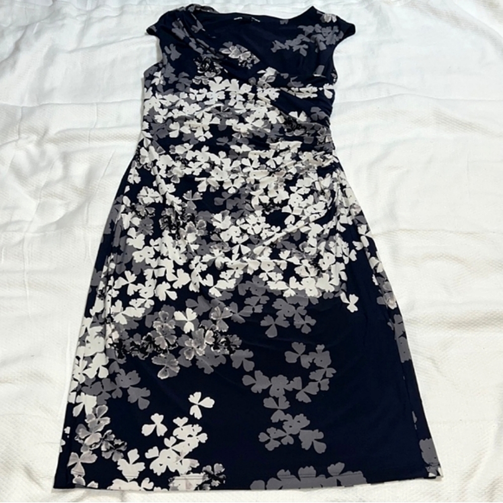 👉AMERICAN LIVING FLORAL FAUX WRAP DRESS ~MIDI ~BLK GRY WHT ~SIZE:8
